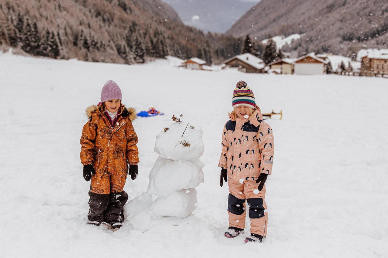 Familienhotel Huber Valler Exteriör bild